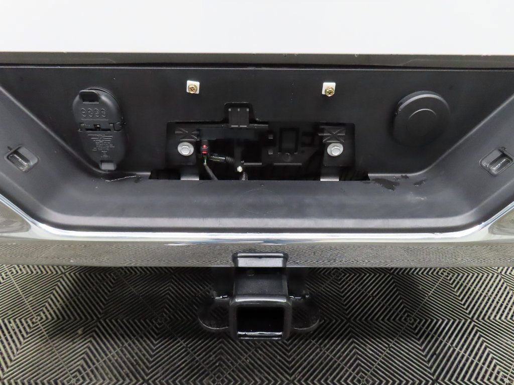 Used 2025 GMC Sierra 2500 SLE image 38