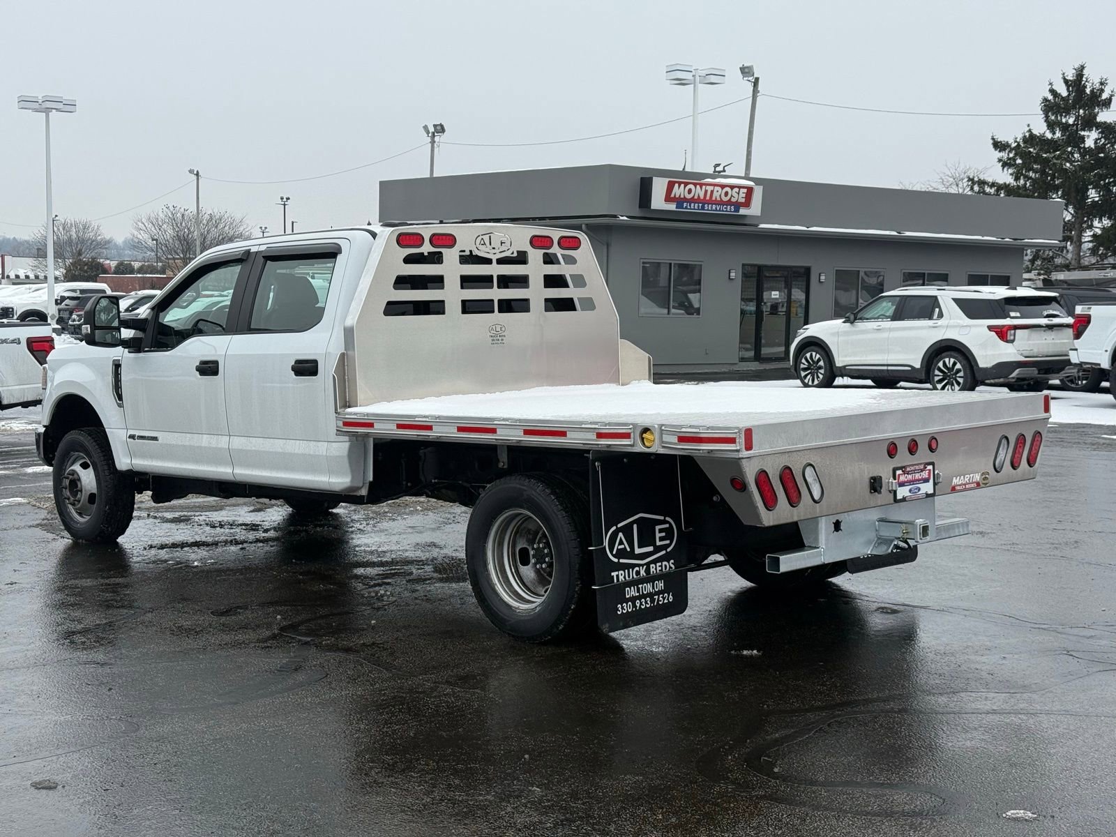 Used 2022 Ford F350 XL w/ Power Equipment Group image 5