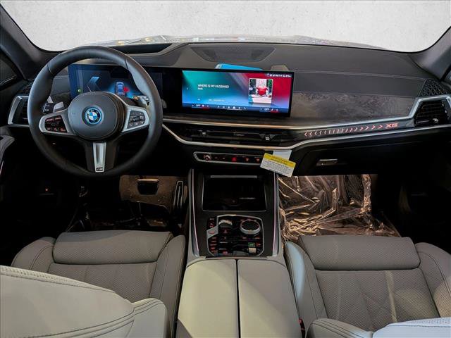 New 2026 BMW X5 xDrive50e w/ M Sport Package image 17