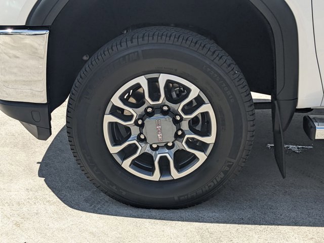 Used 2022 GMC Sierra 2500 SLT w/ SLT Convenience Package image 21