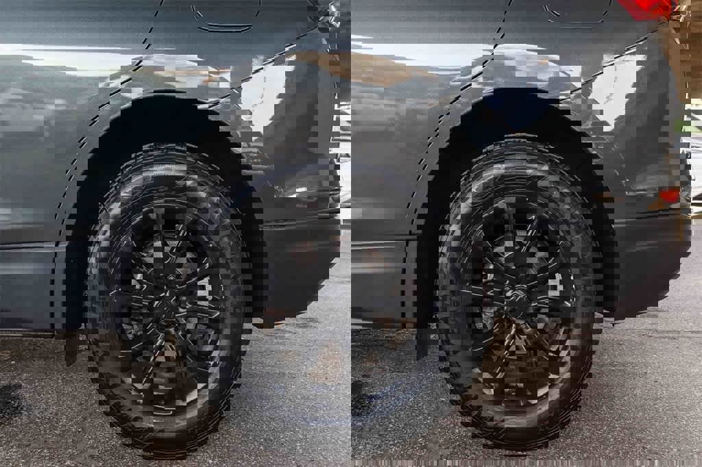 Used 2020 Chevrolet Equinox LS w/ LS Convenience Package image 10