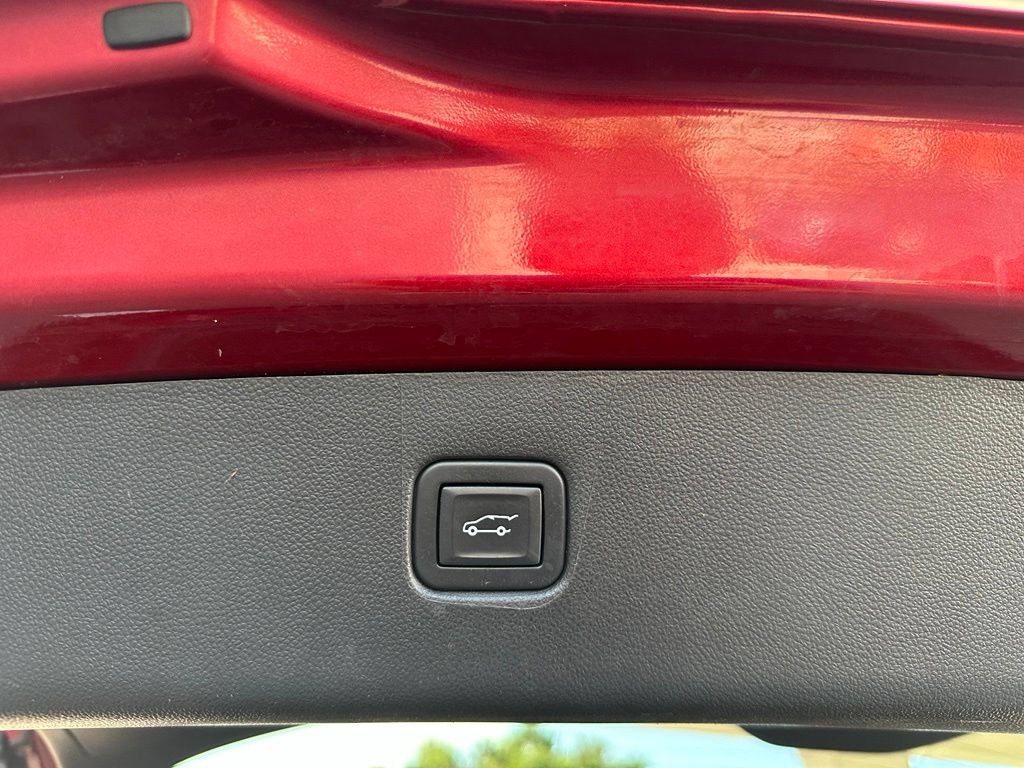 Used 2022 Chevrolet Blazer Premier w/ LPO, Cargo Package FWD image 33