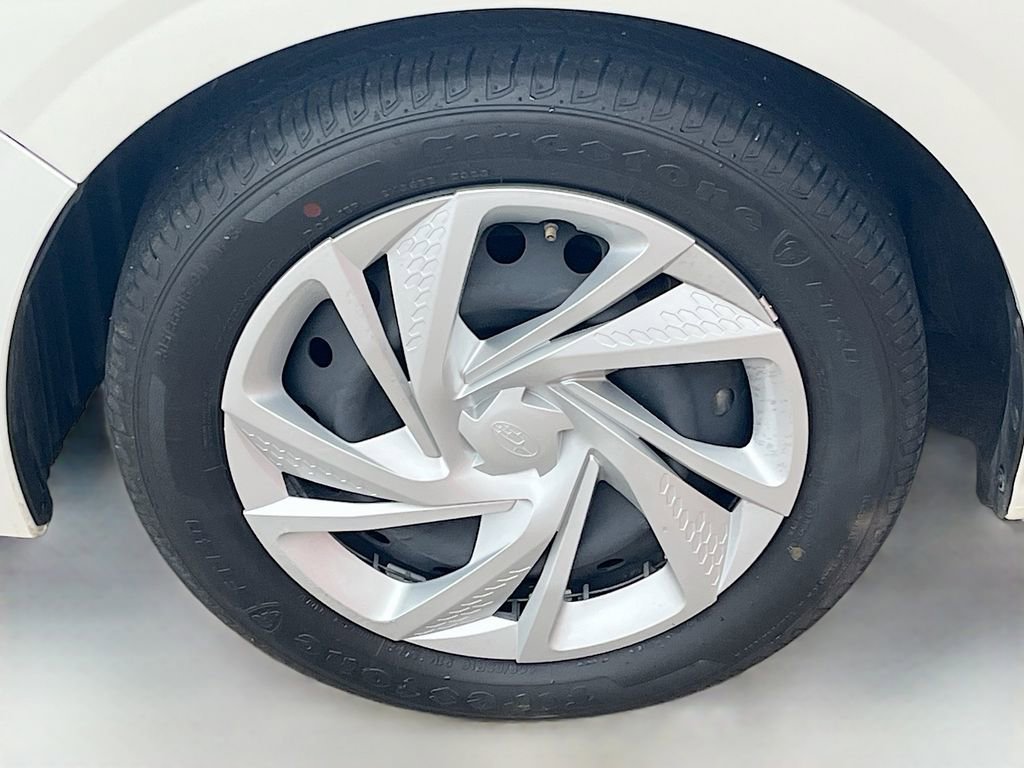 Used 2024 Subaru Impreza 2.0i image 29