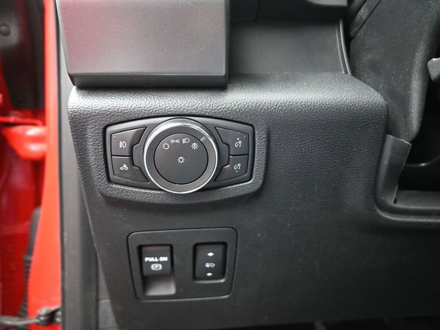 Used 2020 Ford F150 XLT w/ Equipment Group 302A Luxury AWD/4WD image 33