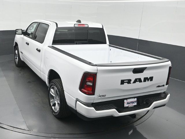 New 2027 RAM 1500 Express AWD/4WD image 40