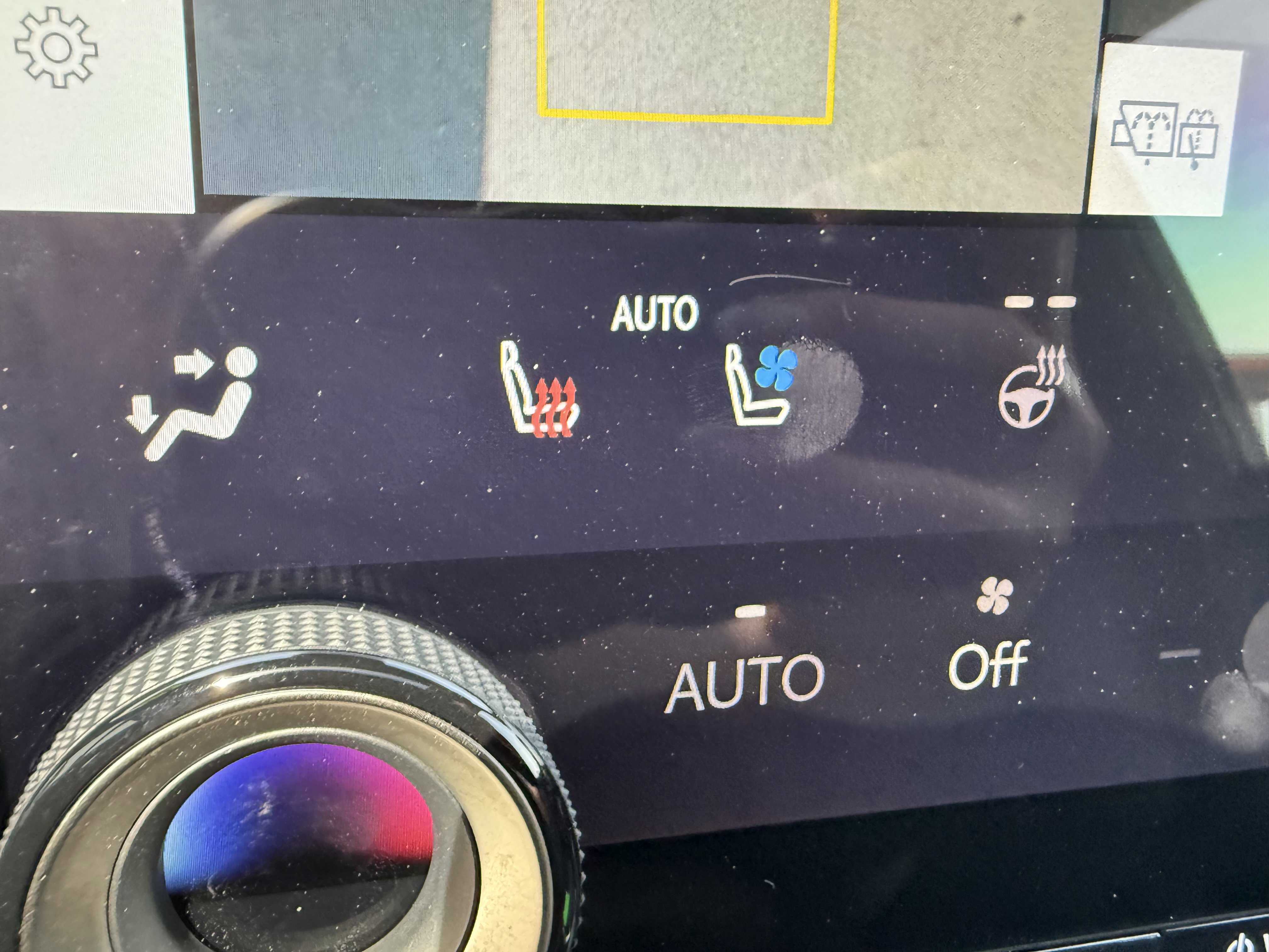 Used 2024 Lexus GX 550 w/ Accessory Package (2T) image 30