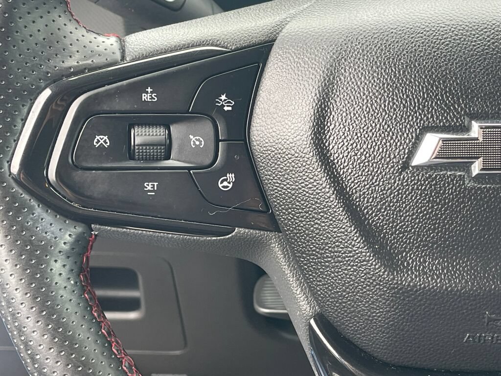 Used 2024 Chevrolet TrailBlazer RS w/ Driver Confidence Package AWD/4WD image 17