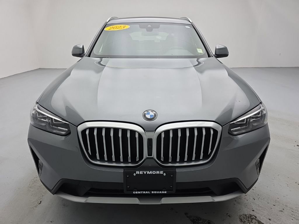 Used 2023 BMW X3 xDrive30i w/ Premium Package AWD/4WD image 4