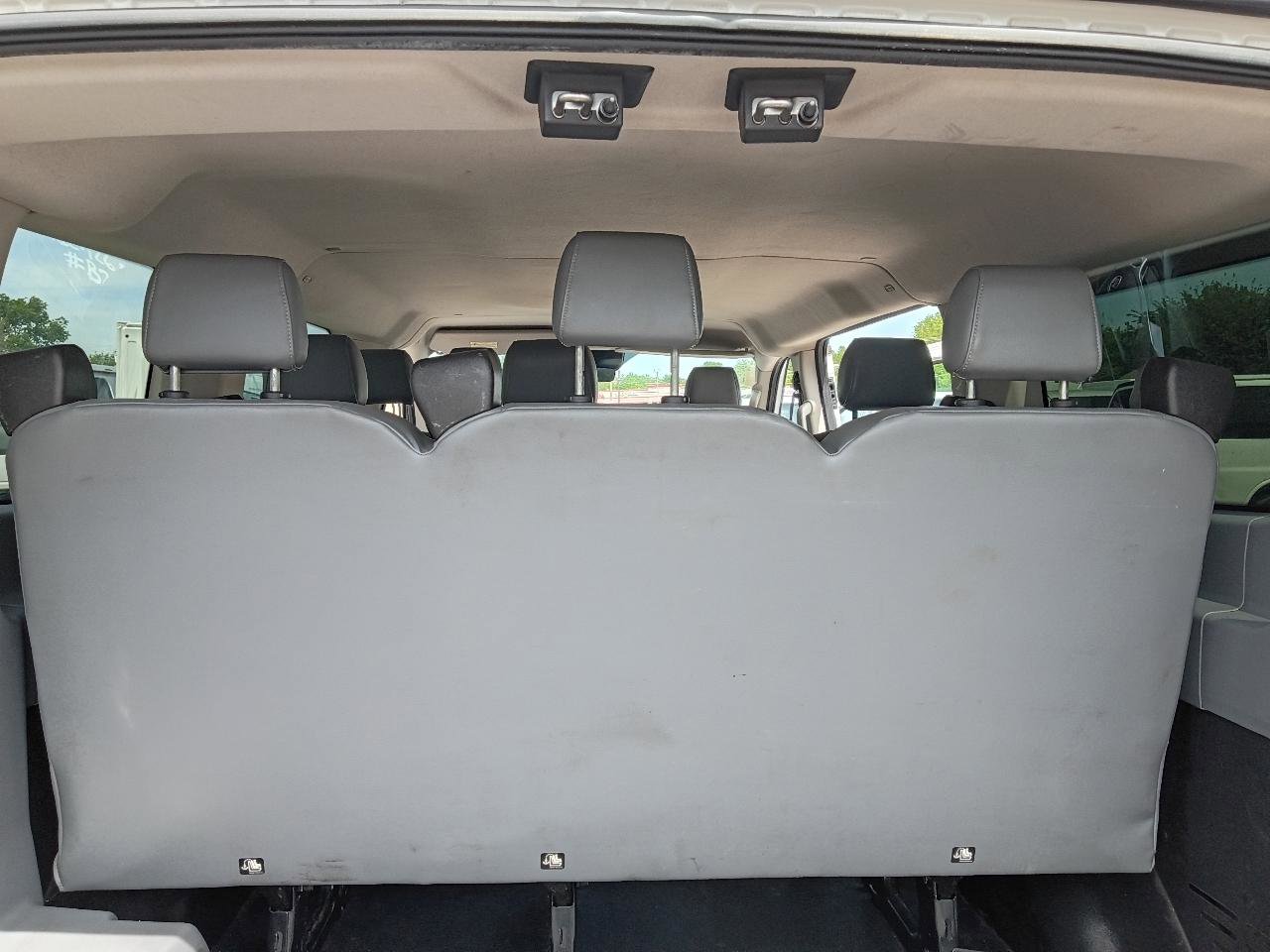 Used 2015 Ford Transit 150 XL RWD image 27