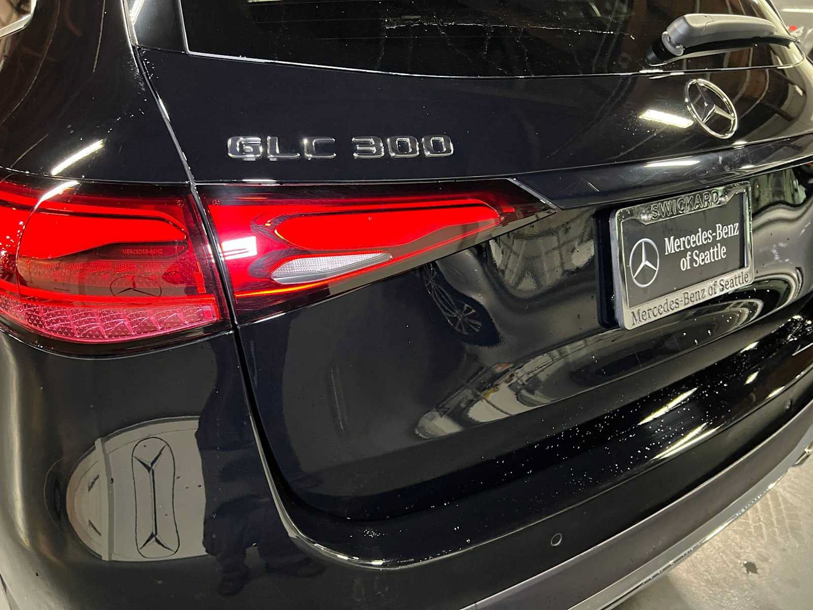 Used 2026 Mercedes-Benz GLC 300 4MATIC image 14