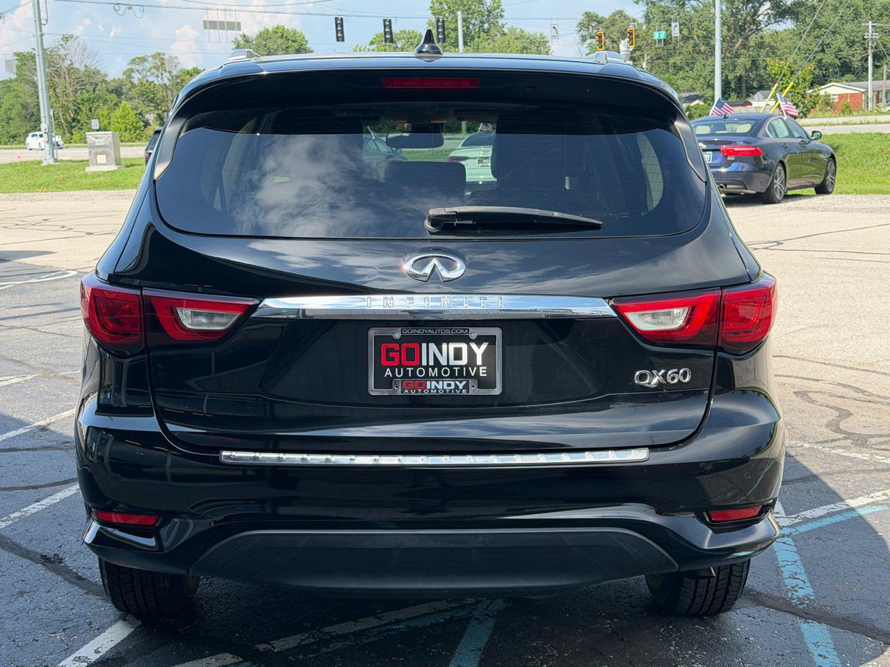 Used 2018 INFINITI QX60 Luxe w/ Premium Plus Package AWD/4WD image 5