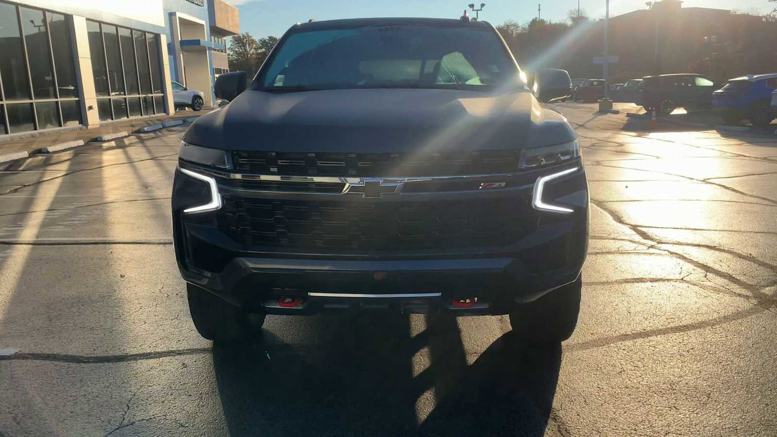 Certified 2021 Chevrolet Tahoe Z71 w/ Z71 Signature Package image 3