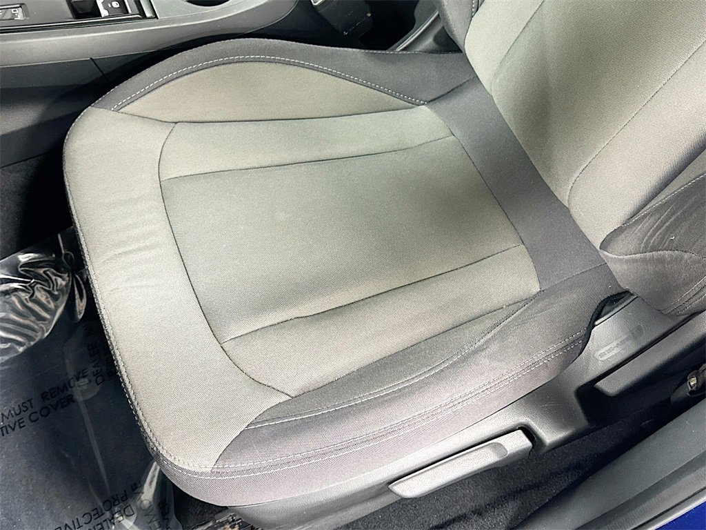 Certified 2024 Subaru Crosstrek 2.0i image 17