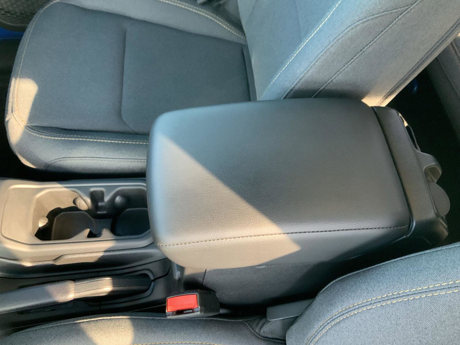 Used 2025 Jeep Wrangler Sport image 46