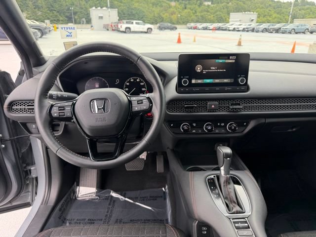 Used 2024 Honda HR-V Sport image 16