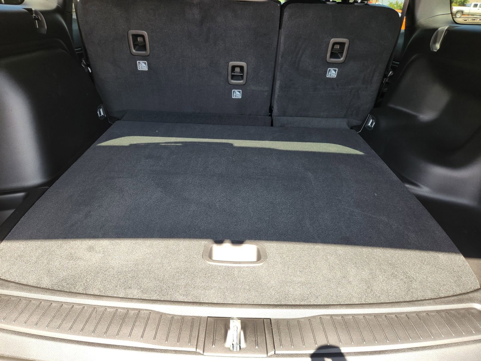 New 2025 Jeep Grand Cherokee Altitude image 20