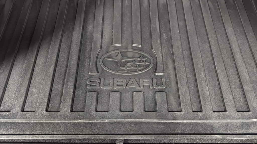 Certified 2023 Subaru Ascent Limited w/ Technology Package image 16