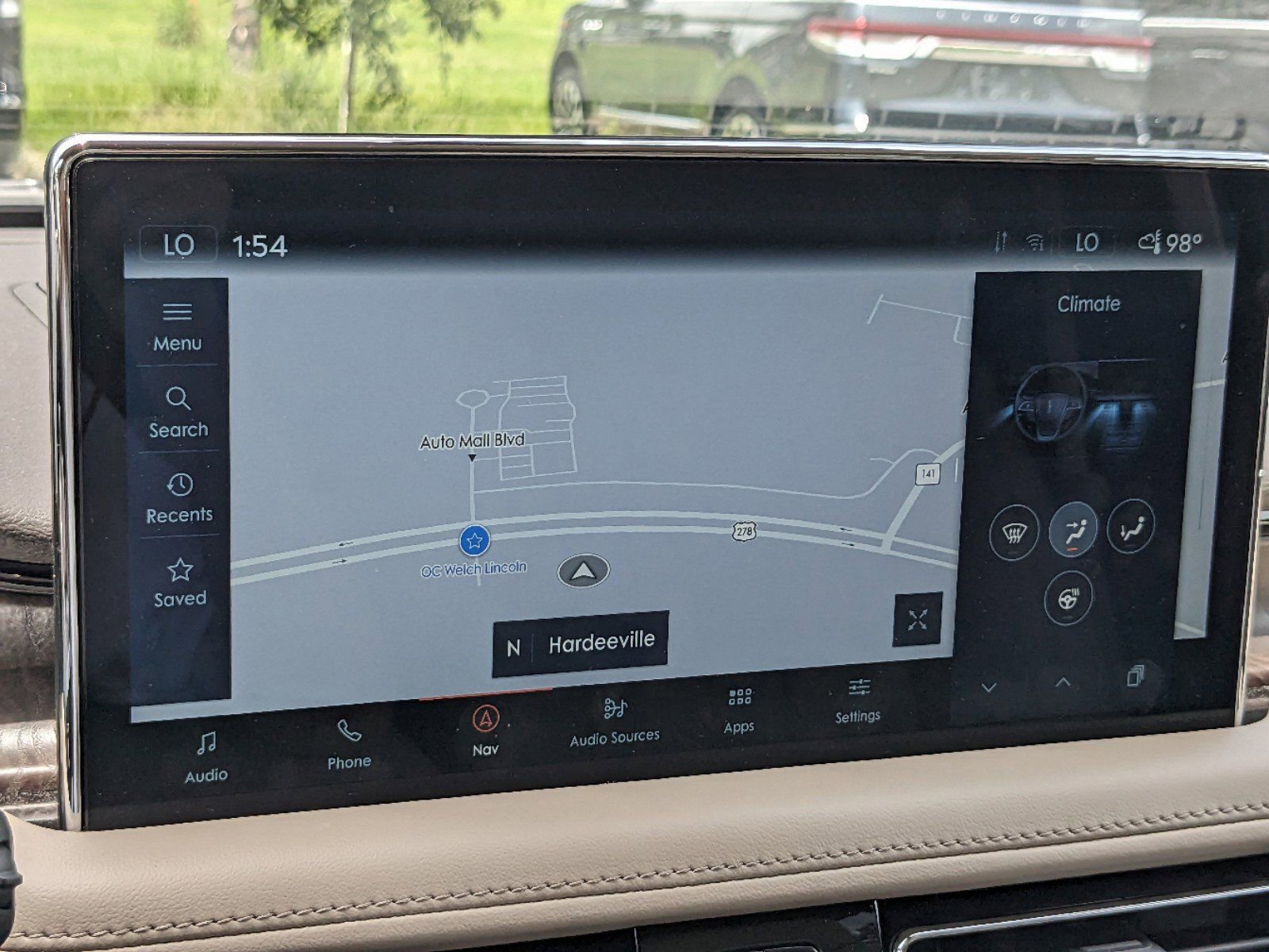 Certified 2023 Lincoln Nautilus Reserve w/ Equipment Group 202A image 24