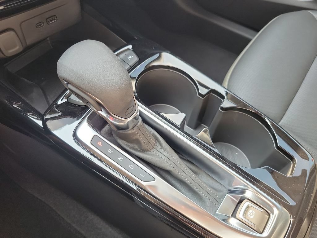 New 2026 Chevrolet Trax ACTIV w/ Sunroof Package FWD image 15