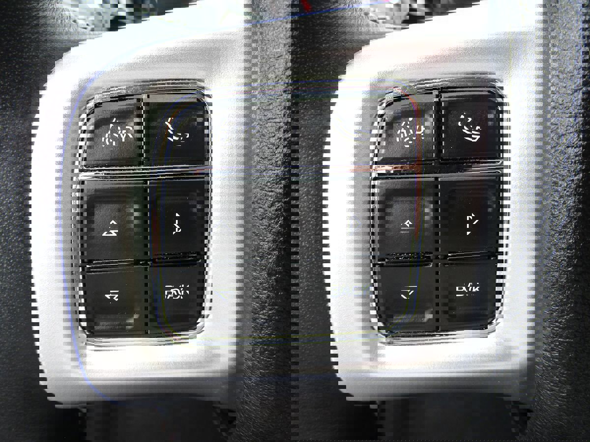 Used 2018 Dodge Journey GT image 9