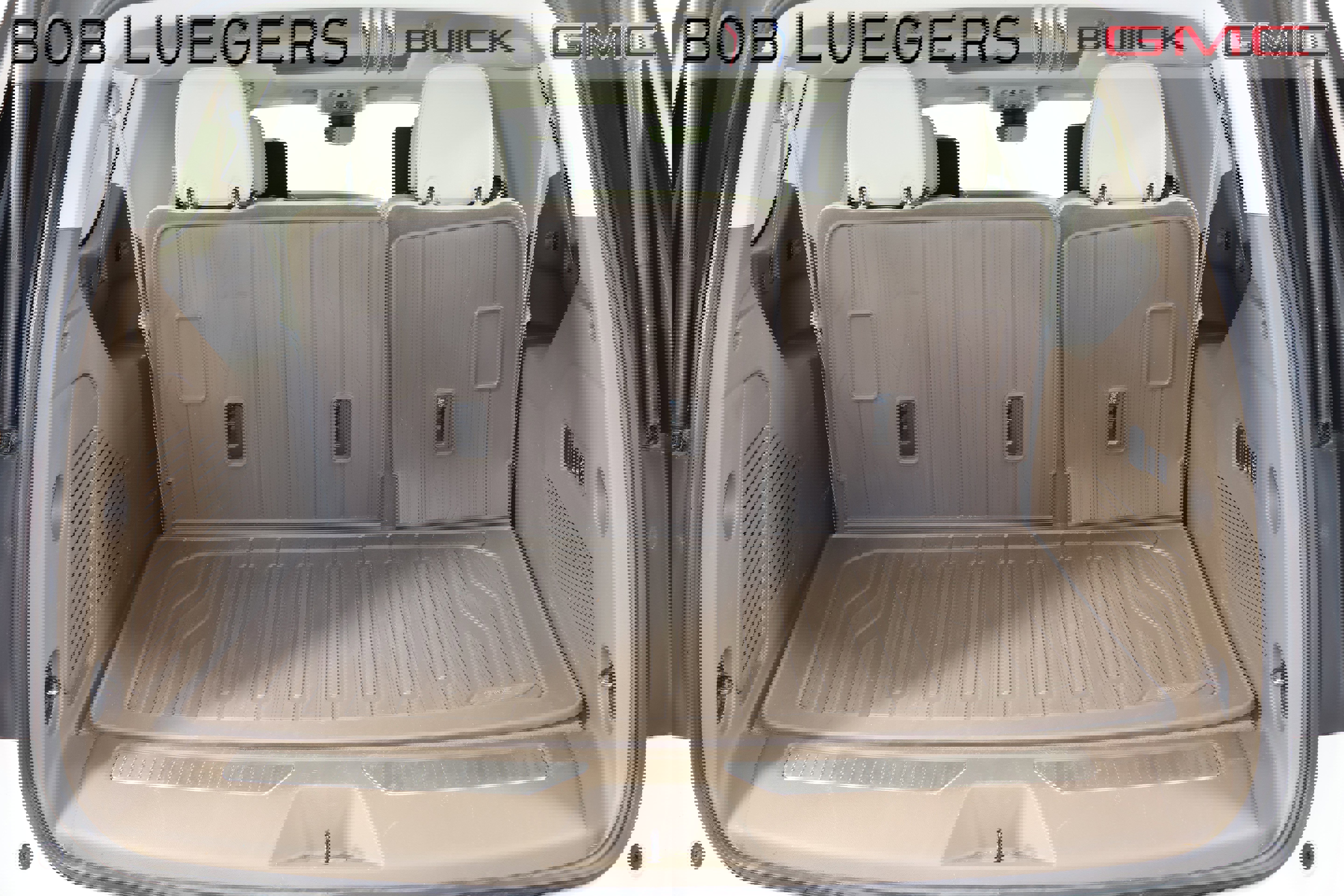 Certified 2023 GMC Yukon XL Denali w/ Denali Reserve Package image 18