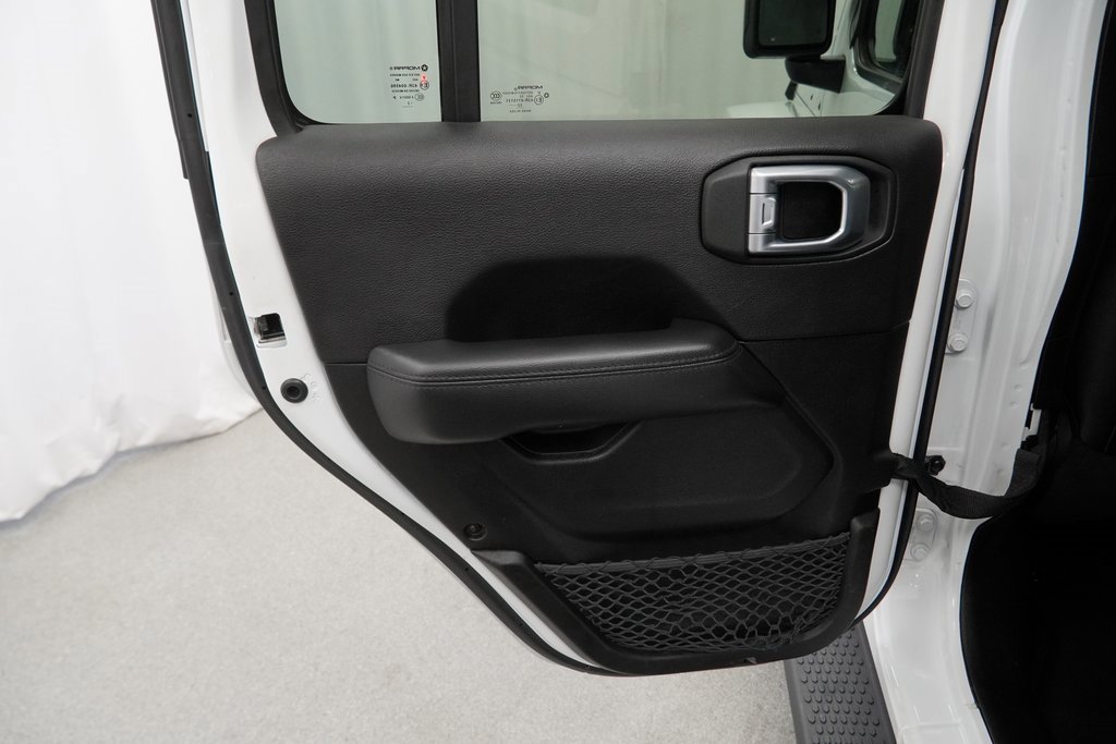 Certified 2022 Jeep Wrangler Unlimited Sahara image 42