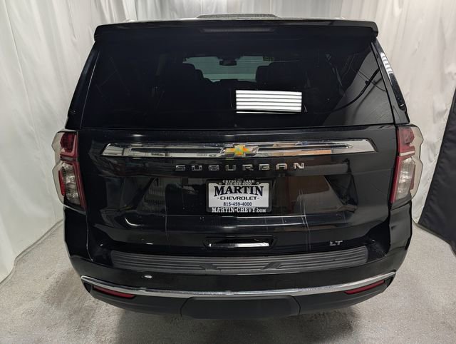Certified 2023 Chevrolet Suburban LT AWD/4WD image 4