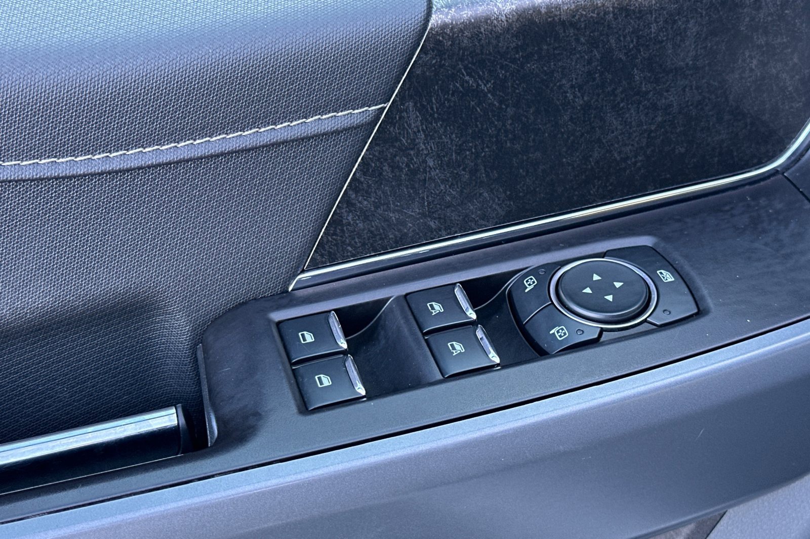 Used 2023 Ford F150 XLT w/ Equipment Group 301A Mid image 11