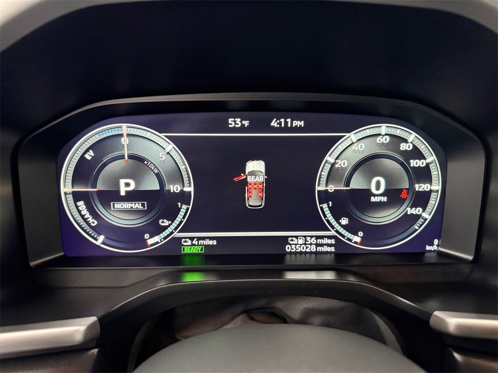 Used 2025 Mitsubishi Outlander SE image 16