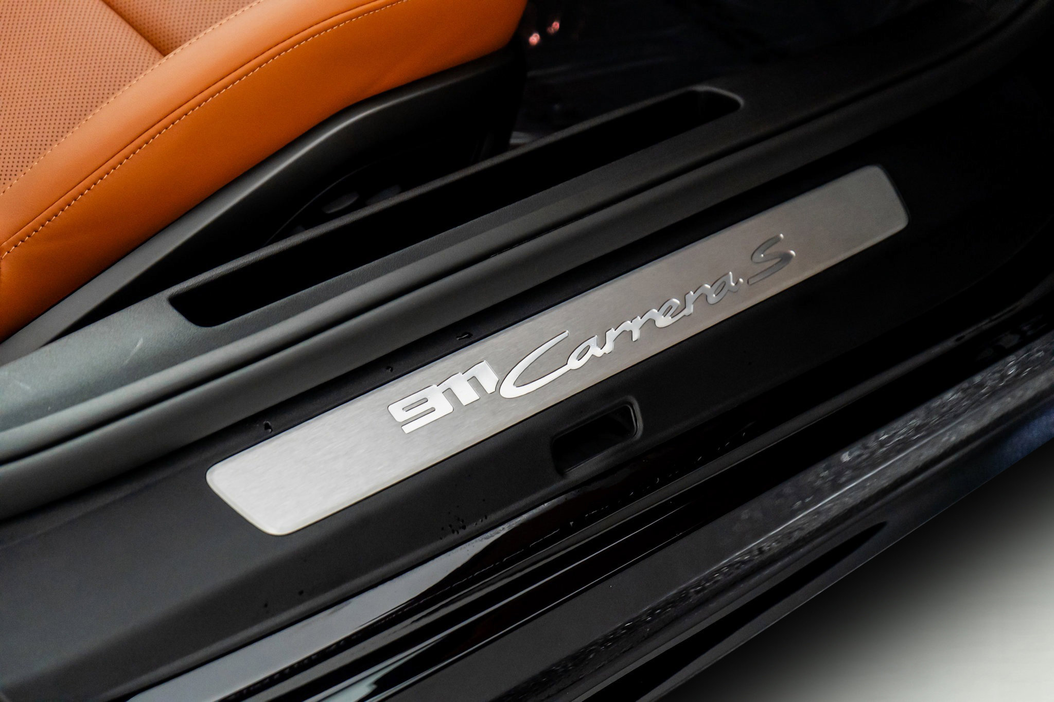 Used 2025 Porsche 911 Carrera S image 34