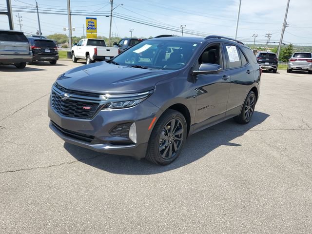 Certified 2022 Chevrolet Equinox RS w/ RS Leather Package AWD/4WD image 2