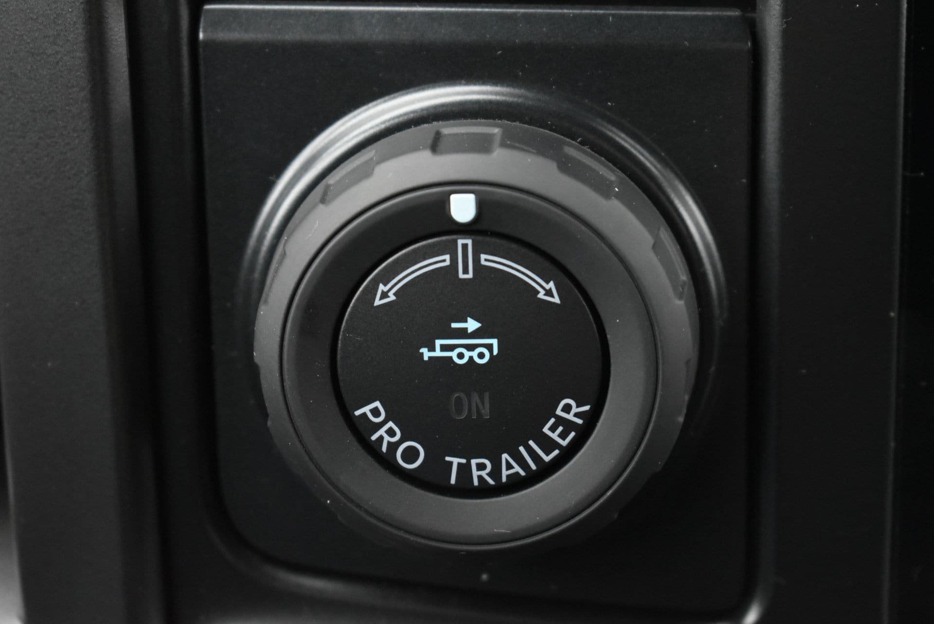 Used 2024 Ford F150 XLT w/ Equipment Group 302A MID AWD/4WD image 29
