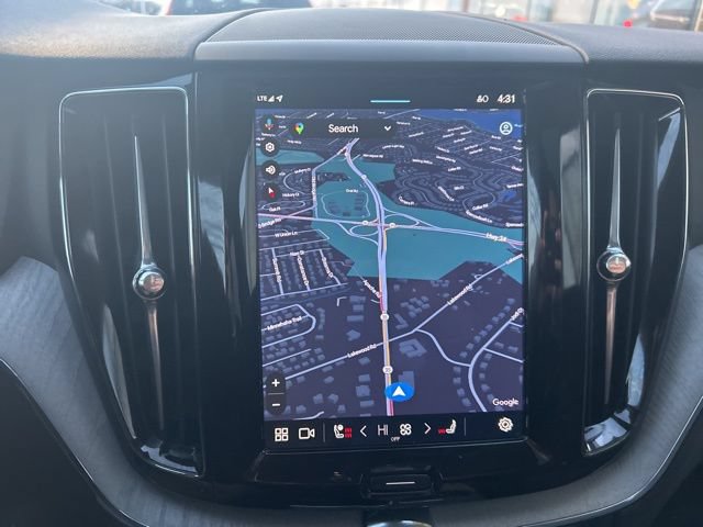 Certified 2025 Volvo XC60 B5 Plus AWD/4WD image 22