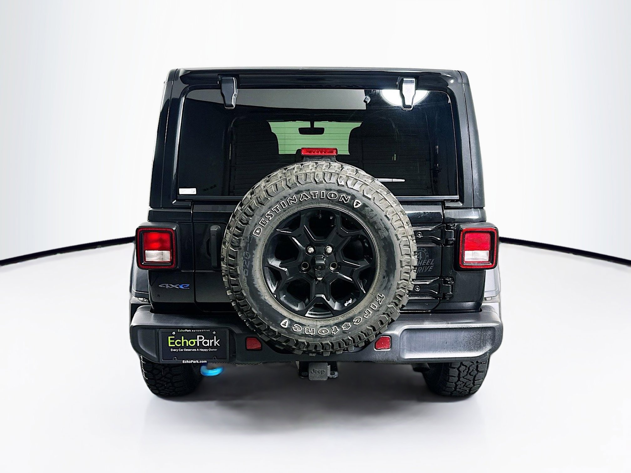 Used 2023 Jeep Wrangler Unlimited w/ Sun & Screen Package AWD/4WD image 7