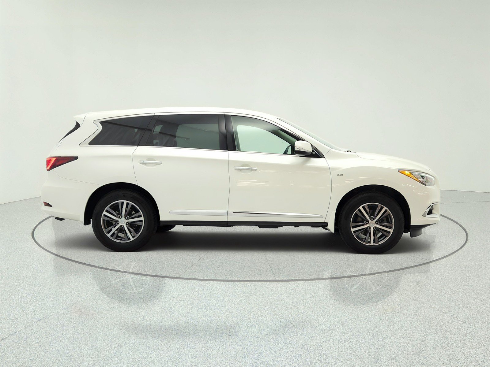Used 2019 INFINITI QX60 Pure AWD/4WD image 4