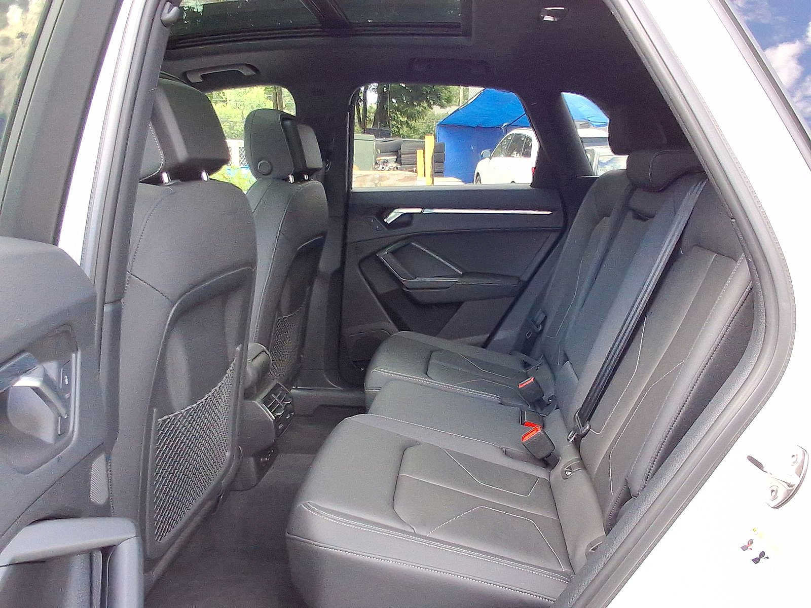 Used 2024 Audi Q3 2.0T Premium Plus w/ Premium Plus Package AWD/4WD image 26