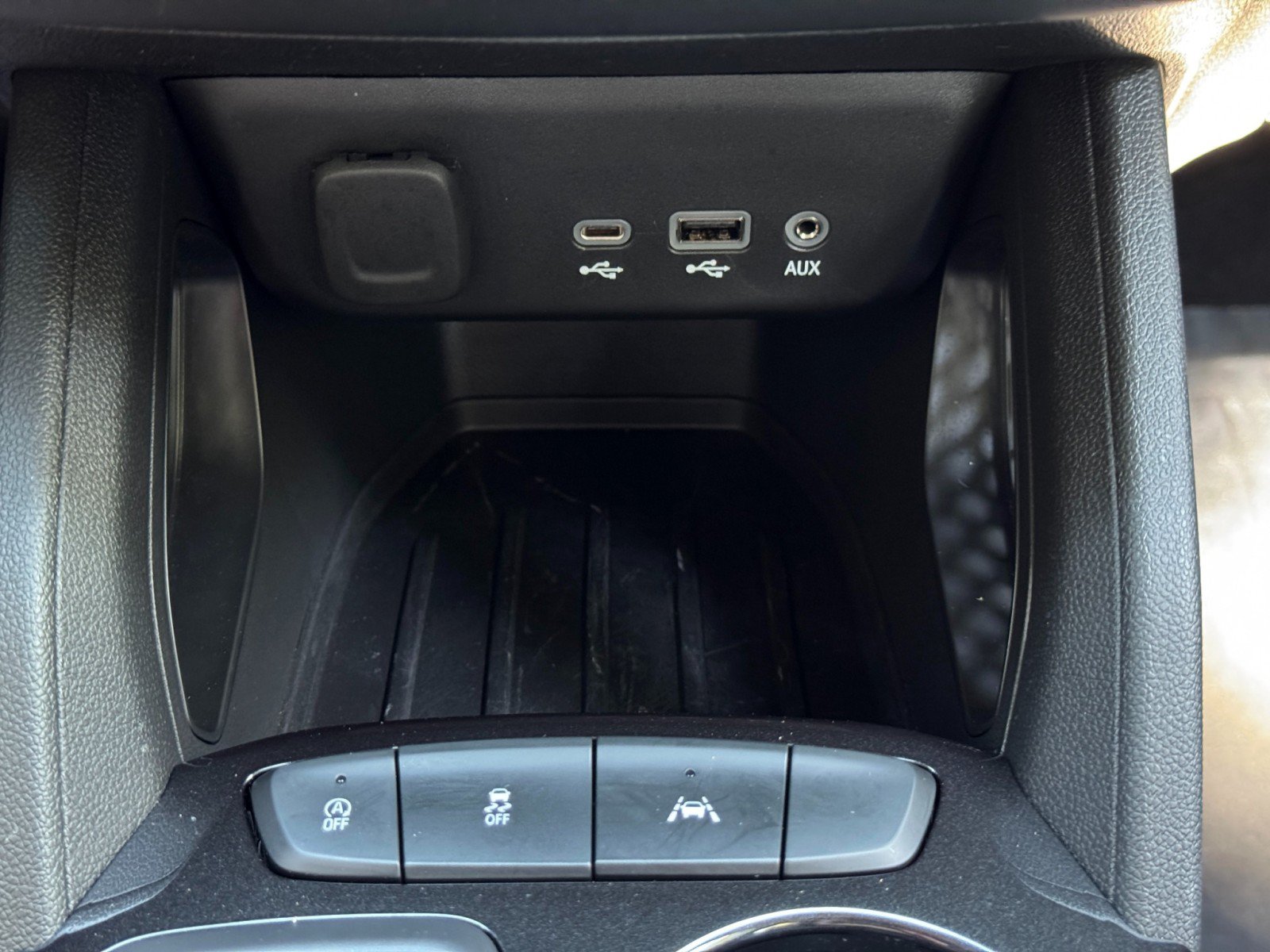 Used 2023 Chevrolet TrailBlazer LS FWD image 26