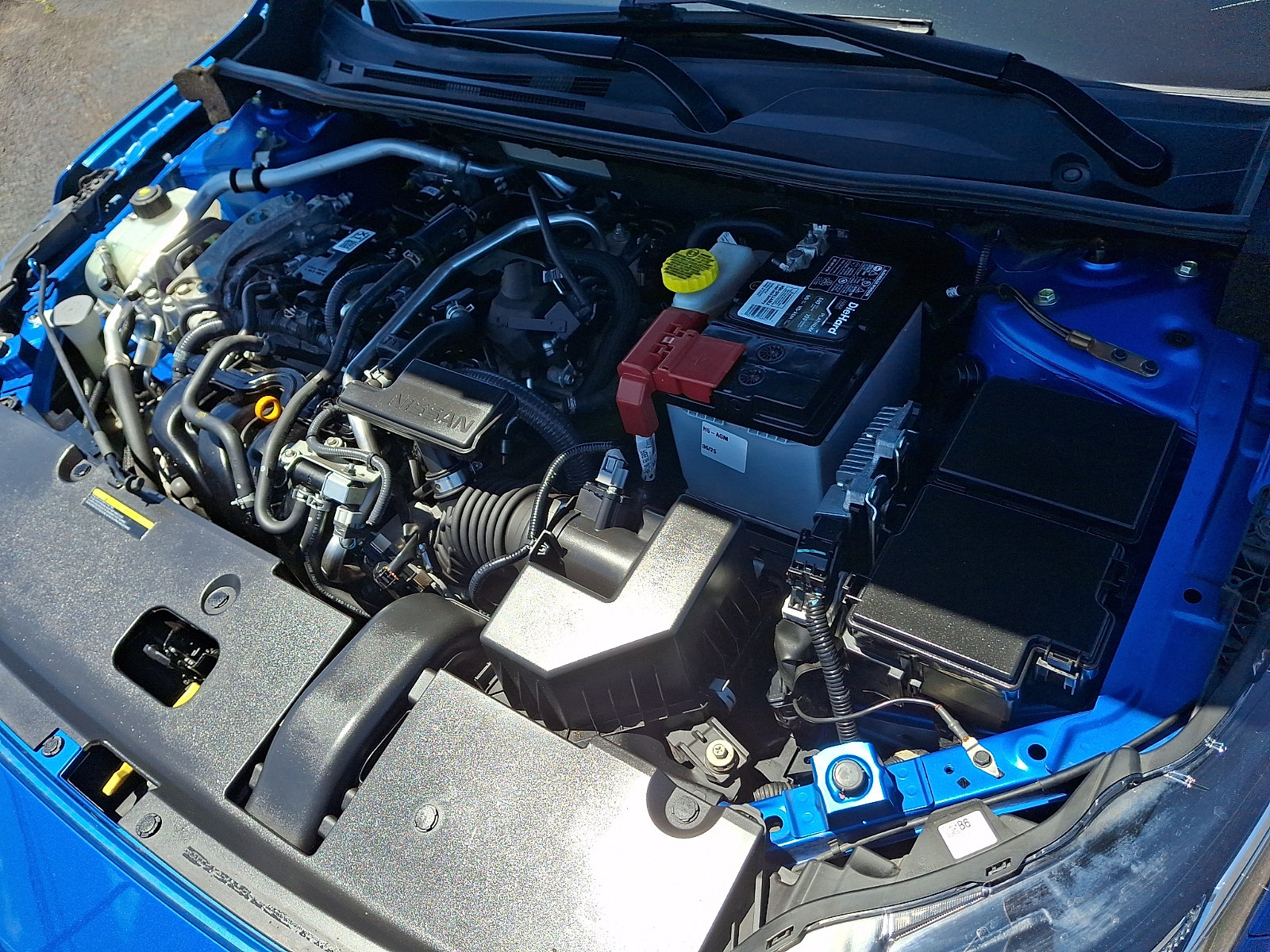 Used 2022 Nissan Sentra SR w/ SR Premium Package FWD image 28