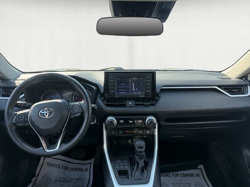 Used 2021 Toyota RAV4 XLE w/ Convenience Package AWD/4WD image 11