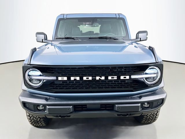 New 2025 Ford Bronco Outer Banks image 2