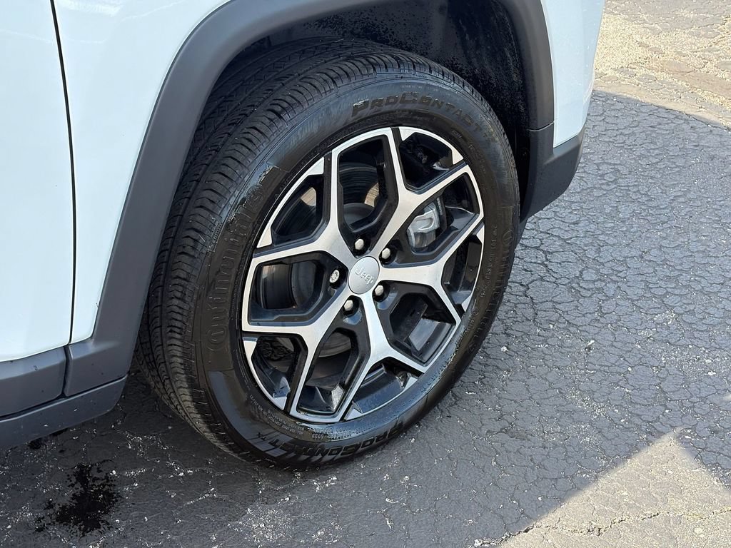 Used 2024 Jeep Compass Limited AWD/4WD image 9