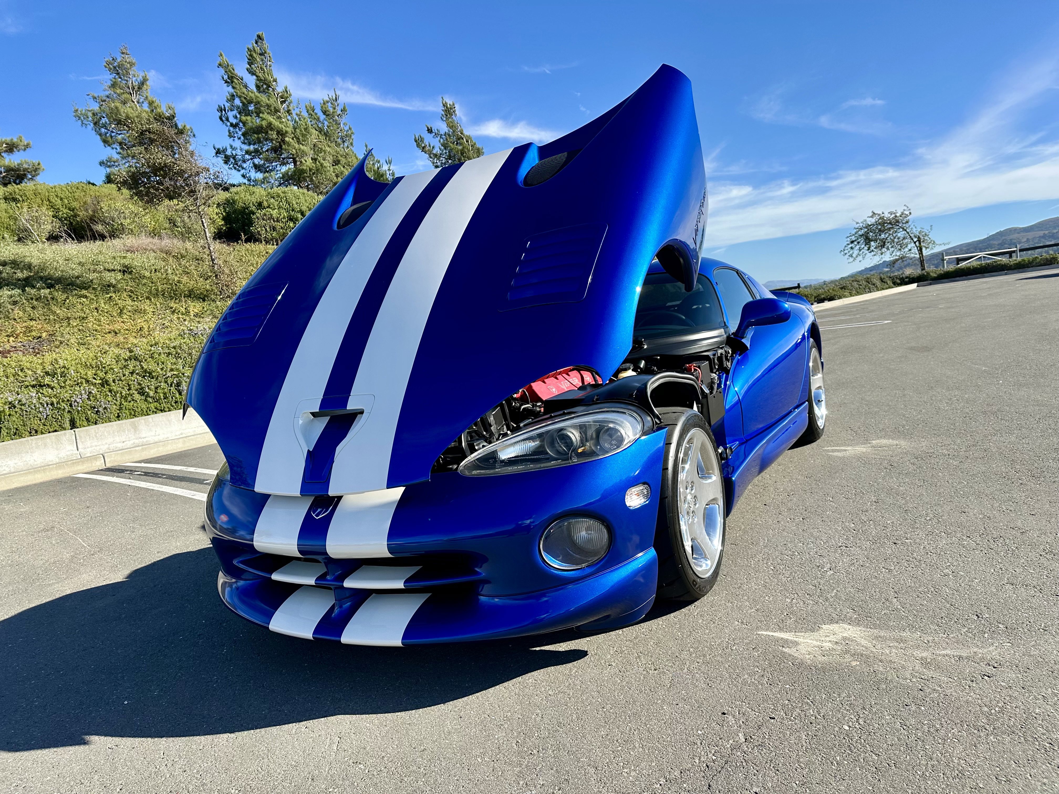 Used 1997 Dodge Viper GTS image 13