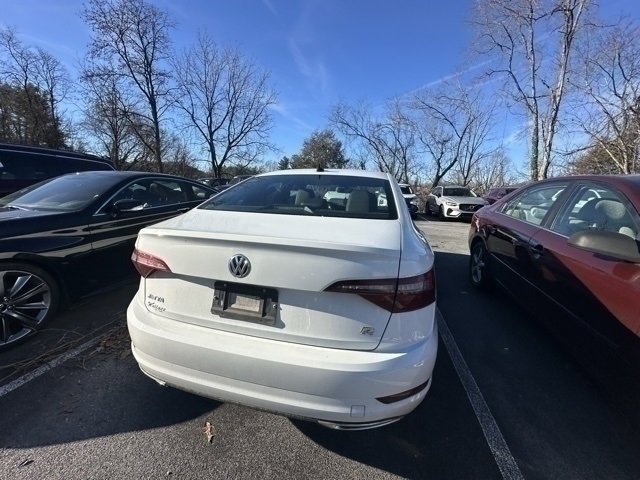 Used 2021 Volkswagen Jetta R-Line w/ R-Line Cold Weather Package image 15