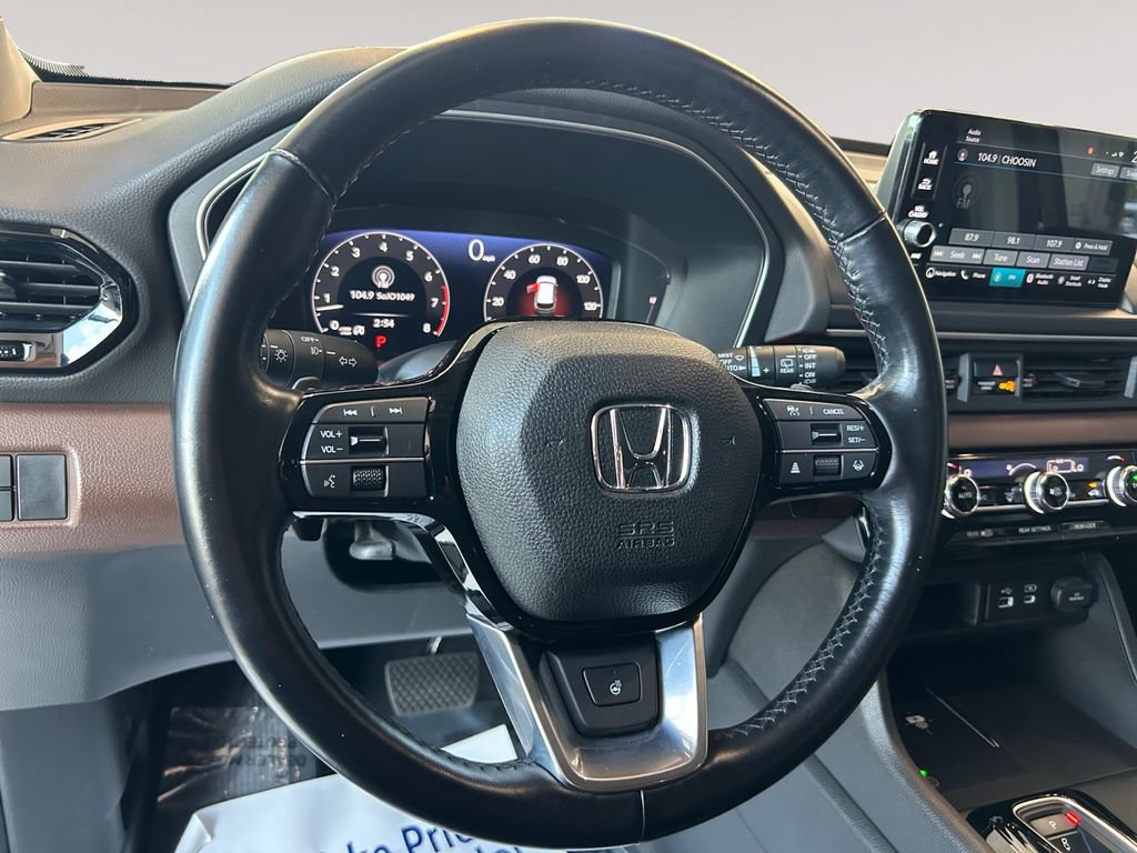 Used 2023 Honda Pilot Elite image 12