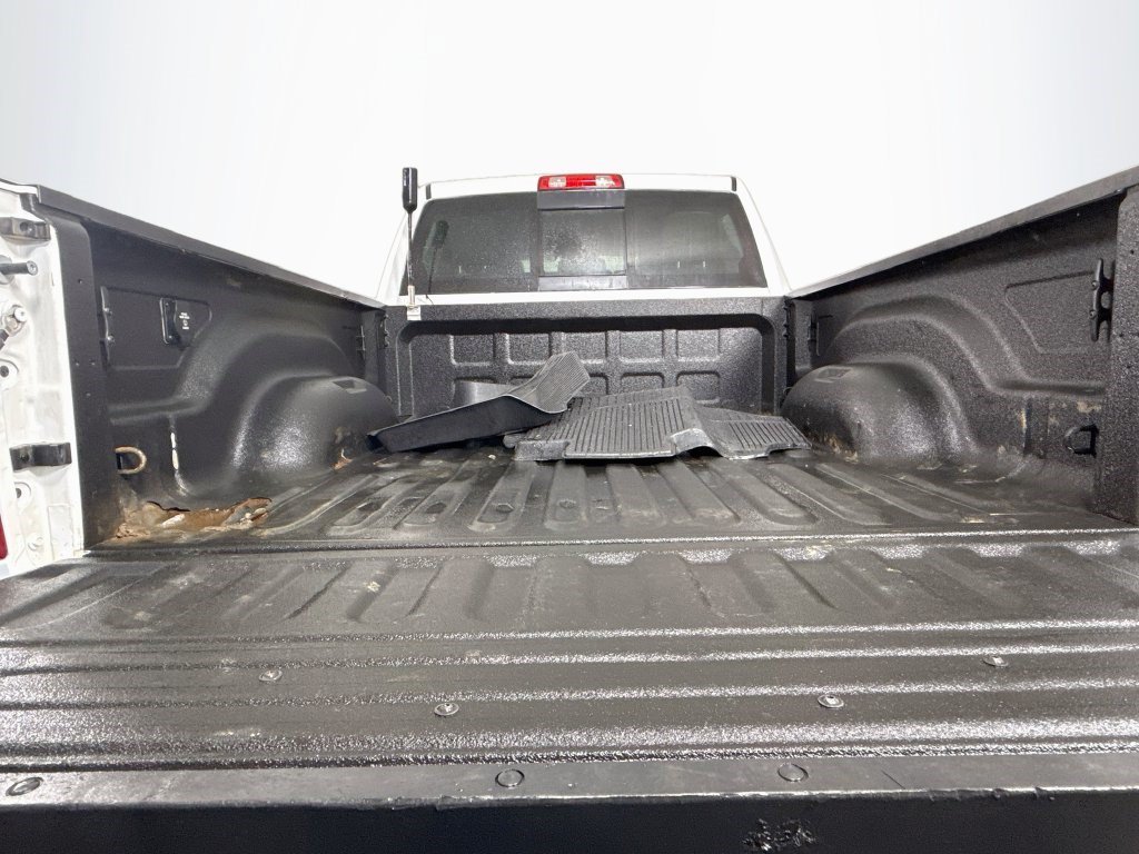 Used 2024 RAM 2500 Tradesman w/ Chrome Appearance Group AWD/4WD image 34