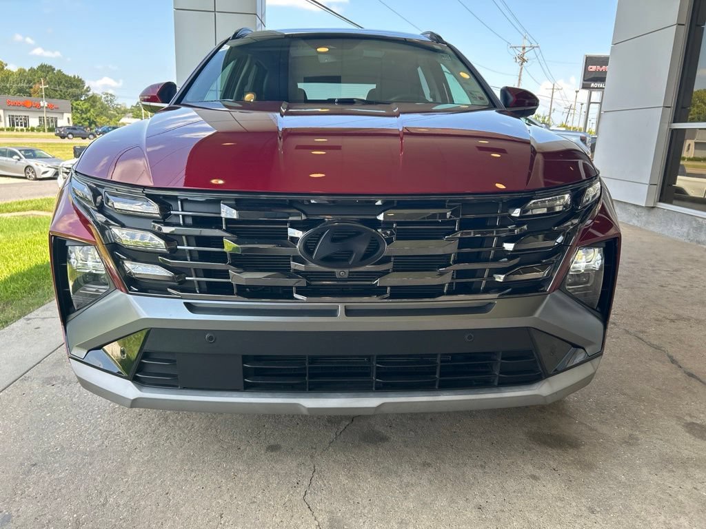 Used 2025 Hyundai Tucson Limited FWD image 3