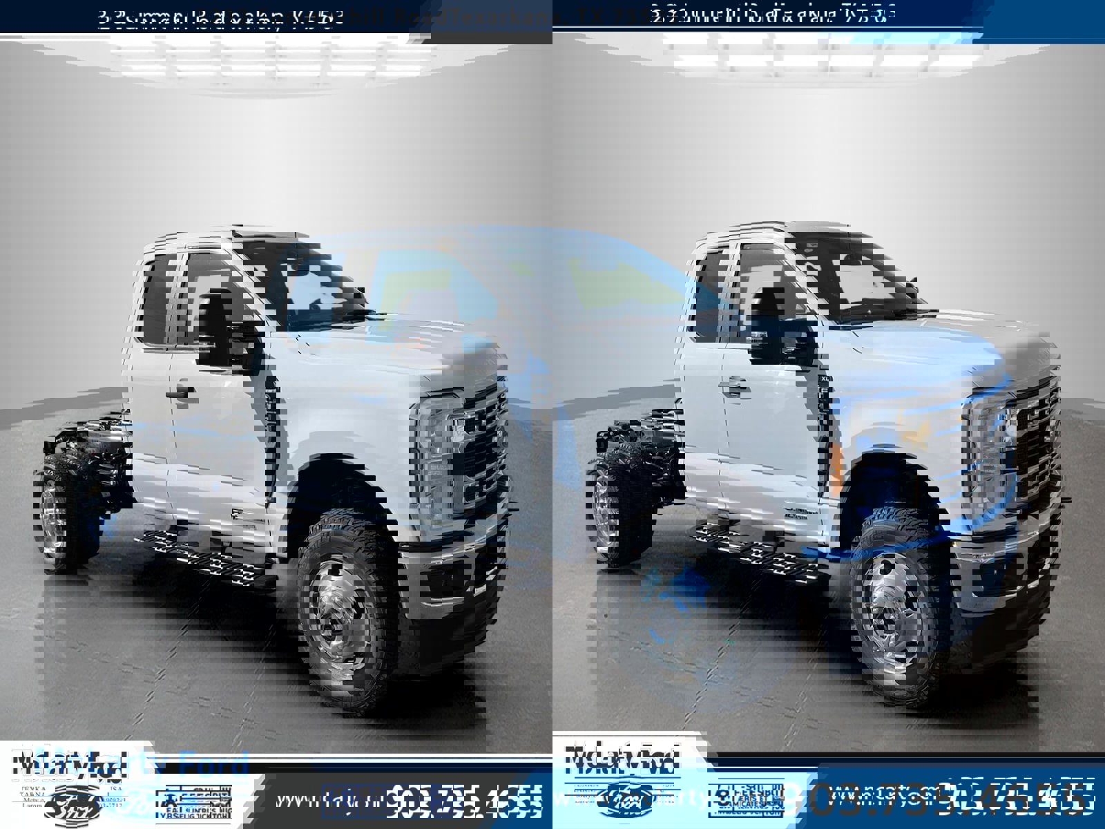 New 2026 Ford F350 XL image 1