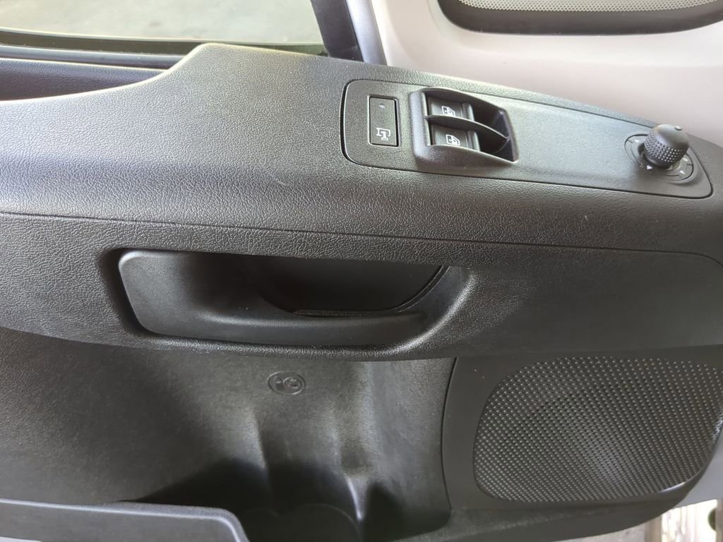 Used 2021 RAM ProMaster 2500 w/ Convenience Group image 12