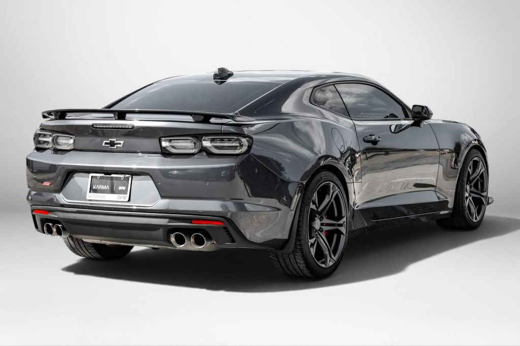 Used 2023 Chevrolet Camaro SS RWD image 5
