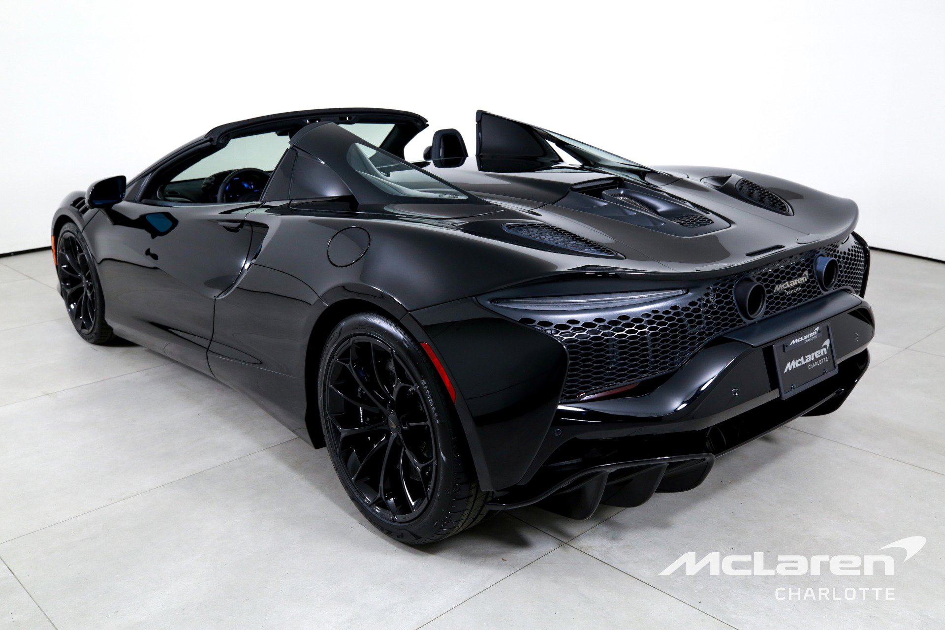 New 2026 McLaren Artura Spider image 8